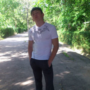  ,   Steve, 32 ,   