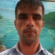  ,   Alek, 43 ,   