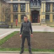  ,   Ragim, 32 ,   ,   