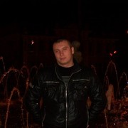  ,   Alex, 39 ,   