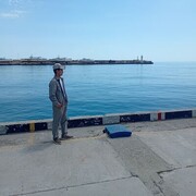  ,   Ali, 19 ,   ,   