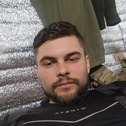 ,  Tony, 28