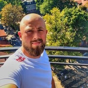  ,   Vladimir, 32 ,   ,   