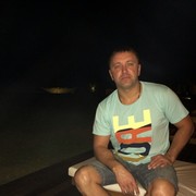 ���-�����))