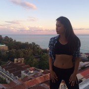  -,   Julia, 31 ,     , c 