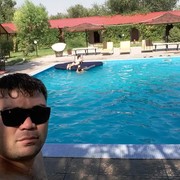  ,   Sasha, 43 ,   