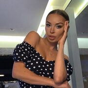  ,   Naomi, 24 ,   ,   
