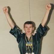  ,  Artem li, 42