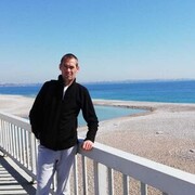  ,  Aleksandr, 44