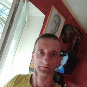  ,   Andrei, 45 ,  