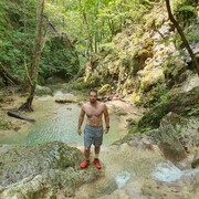  ,   Branislav, 41 ,   ,   , c 