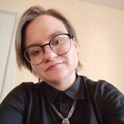  ,  Mari, 24