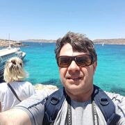  ,   Michele, 47 ,     , c , 