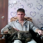   )))