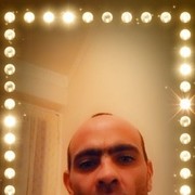  ,   Artur, 40 ,   ,   , c 