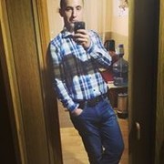  ,   Vitalikk, 31 ,   , 