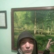  ,  Viktor, 34