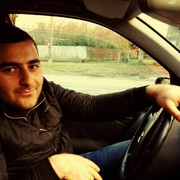  ,  gio, 32