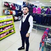  ,  Ali, 30