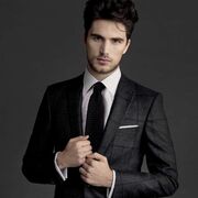  ,  Umar, 26