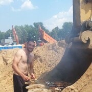  ,   Pavel, 32 ,   ,   