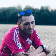  ,   Zhenya, 39 ,   ,   