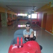  ,  qayum, 32