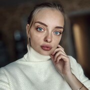  ,  Anastasia, 30