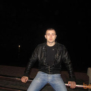  ,   Rafael, 40 ,   