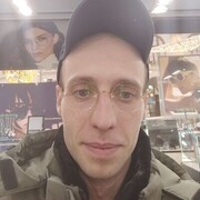  ,   Evgeniy, 32 ,   ,   