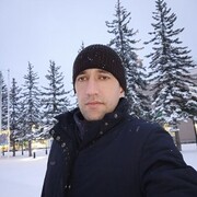  ,  Jon, 34
