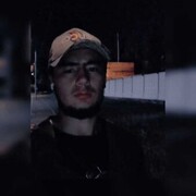  ,  Oybek, 21