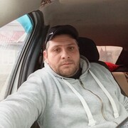  ,  Denis, 35