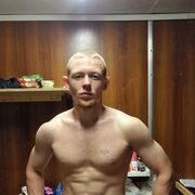  ,   Dmitry, 24 ,   