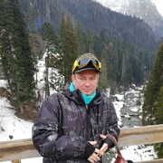  --,   Ivan, 51 ,   