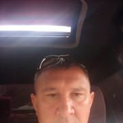  ,   Viktor, 45 ,   