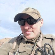  ,   Denis, 34 ,   ,   , c 