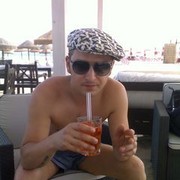  ,   Anton, 42 ,   