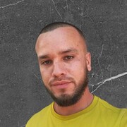  -,  Amir, 29