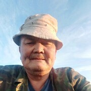  ,  Akan, 61