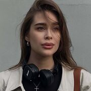  , Polina