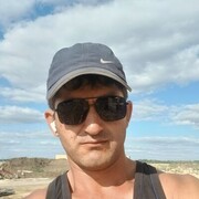  ,  Ashot, 31