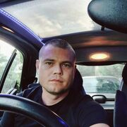  ,  Sergiu, 35
