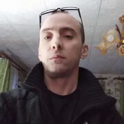  ,  Viktor, 49