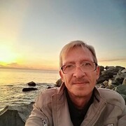  ,   Vitan Vitt, 52 ,  