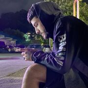  ,   Armen, 22 ,   ,   