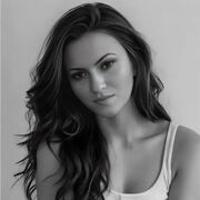  ,   Alana, 35 ,   c 