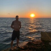  --,   Denis, 27 ,   ,   