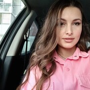  ,  Nika, 32