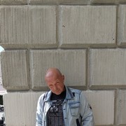  ,  Andrej, 46